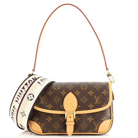 donde comprar bolsos louis vuitton baratos|Louis Vuitton diane bag 2022.